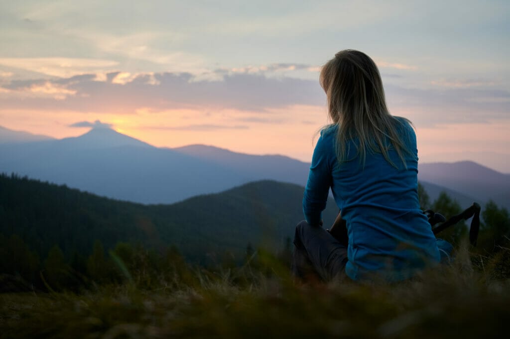 recreation-mountains-sunset-summer-1024x681